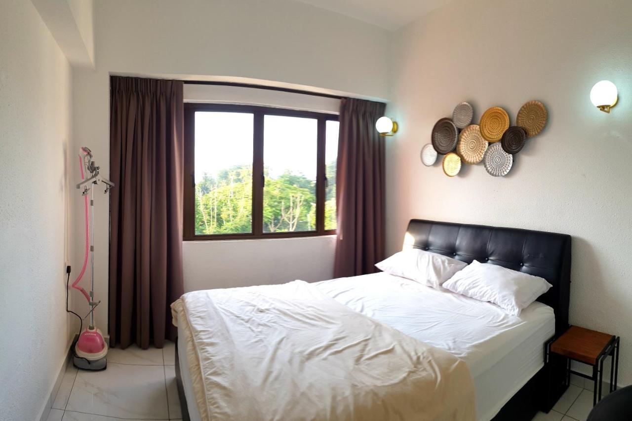 Apartment Sri Sayang By Coral Batu Ferringhi